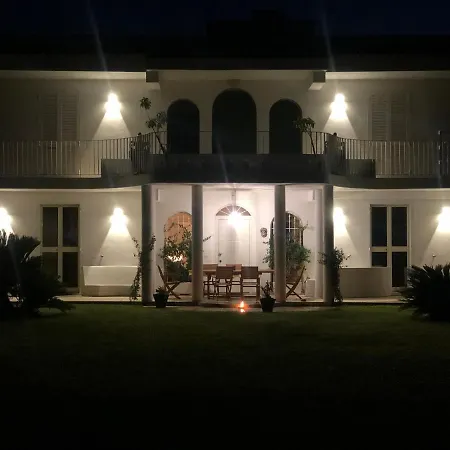 Casa Blanca 住宿加早餐酒店