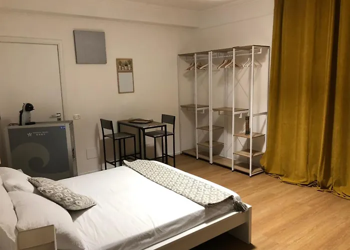 Casa Blanca 3* Latina