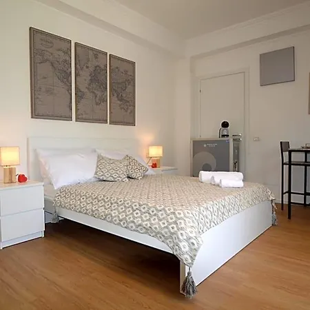 Casa Blanca Bed & Breakfast Latina